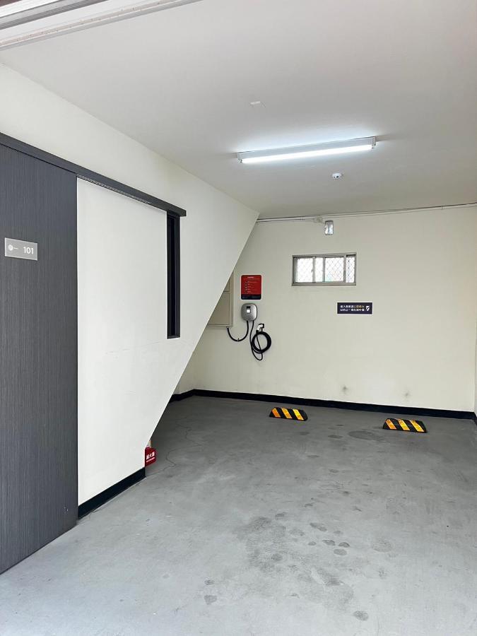 Foxdou Business Motel Đài Nam Ngoại thất bức ảnh