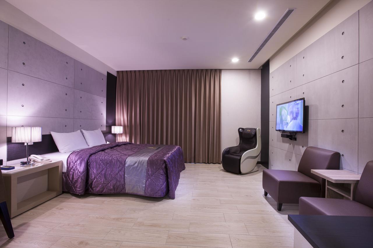 Foxdou Business Motel Đài Nam Ngoại thất bức ảnh