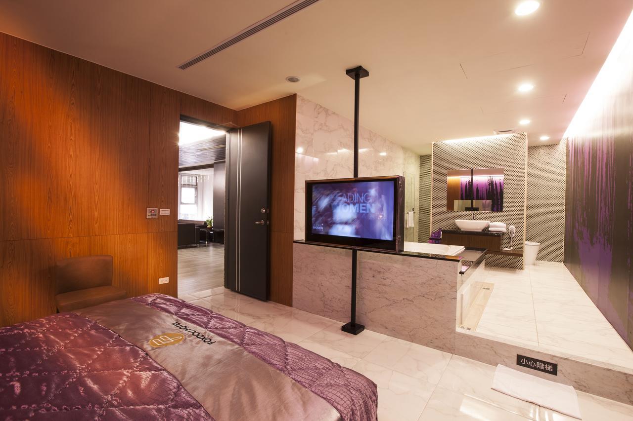 Foxdou Business Motel Đài Nam Ngoại thất bức ảnh