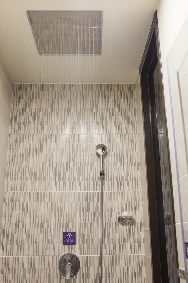 Foxdou Business Motel Đài Nam Ngoại thất bức ảnh